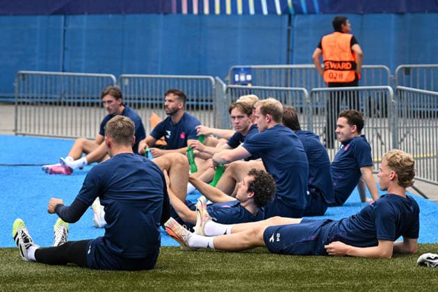 Viking press and training: UEFA Champions League play-offs Players of Viking FK during the training session at Maksimir Stadium on August 17, 2026. in Zagreb, Croatia ahead of the UEFA Champions League play-offs 1st leg match between GNK Dinamo Zagreb and Viking FK.  DavorxPuklavec PIXSELL