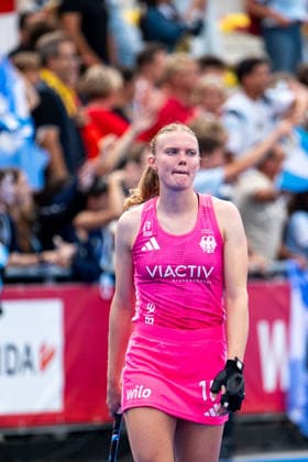 17.08.2026, BEL, Hockey, Frauen, FIH Weltmeisterschaft, Länderspiel, Deutschland vs Argentinien Lilly Stoffelsma ( Deutschland, 18 ) ist enttäuscht über die 2:3 Niederlage, Wavre Belfius Arena Wallonisch-Brabant Belgien *** August 17, 2026, BEL, Hockey, Women s, FIH World Championship, International Match, Germany vs. Argentina: Lilly Stoffelsma of Germany, 18, is disappointed by the 2–3 loss, Wavre Belfius Arena, Walloon Brabant, Belgium Copyright: xNordphoto Memmlerx