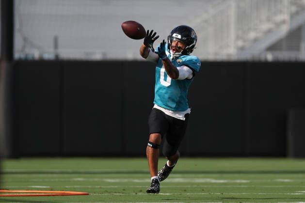 JACKSONVILLE, FL - AUGUST 17: Jacksonville Jaguars wide receiver Michael Wortham (0) catches a pass during training camp on August 17, 2026 at the Miller Electric Center in Jacksonville, Fl. (Photo by David Rosenblum Icon Sportswire) NFL, American Football Herren, USA AUG 17 Jaguars Training Camp EDITORIAL USE ONLY Icon260817238518