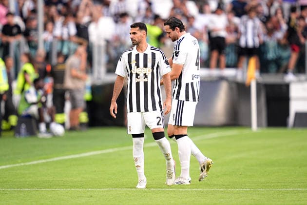 Juventus s Mehmet Celik during the pre season friendly soccer match between Juventus and Juventus Next Gen at the Allianz Stadium in Torino, north west Italy - Wednesday, August 17, 2026. - Soccer .  Copyright: xMarcoxAlpozzi LaPressex