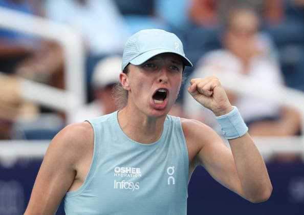 August 17, 2026, Mason, Ohio, USA: IGA SWIATEK of Poland after the match against M. Sakkari of Greece in the third round of tennis tournament WTA, Tennis Damen 1000 Cincinnati Open in Mason, USA. Iga Swiatek 4:6, 6:1, 6:1. Mason USA - ZUMAc278 20260817_zsp_c278_012 Copyright: xMarcinxCholewinskix