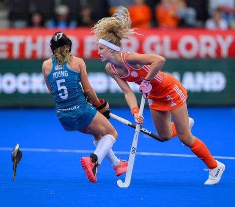 Hockey World Cup Day Three Yibbi Jansen takes a short corner during the Pool A match between Netherlands and Australia in the 2026 FIH Hockey World Cup at Wagener Stadium, Amstelveen 17 08 2026 UK Newspapers OUT Copyright: xGraemexWilcocksonx FIL-23792-0068