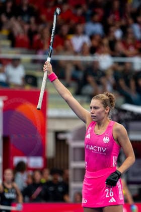 17.08.2026, BEL, Hockey, Frauen, FIH Weltmeisterschaft, Länderspiel, Deutschland vs Argentinien Felicia Wiedermann ( Deutschland, 26 ) gestikuliert, Wavre Belfius Arena Wallonisch-Brabant Belgien *** August 17, 2026, BEL, Hockey, Women s, FIH World Championship, International Match, Germany vs. Argentina; Felicia Wiedermann (Germany), 26, gesturing; Wavre Belfius Arena, Walloon Brabant, Belgium Copyright: xNordphoto Memmlerx