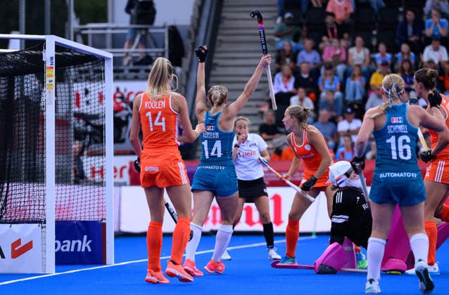 Hockey World Cup Day Three Stephanie Kershaw of Australia scores her first goal against Netherlands during the Pool A match in the 2026 FIH Hockey World Cup at Wagener Stadium, Amstelveen 17 08 2026 UK Newspapers OUT Copyright: xGraemexWilcocksonx FIL-23792-0083