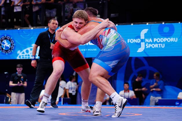 U20 World Championships 130kg GR - Ali Iliasov (RUS) df. Koppany Simon Laszlo (HUN) *** U20 World Championships, 130 kg Greco-Roman: Ali Iliasov (RUS) defeated Simon Laszlo Koppany (HUN) Copyright: xKostadinxAndonovx