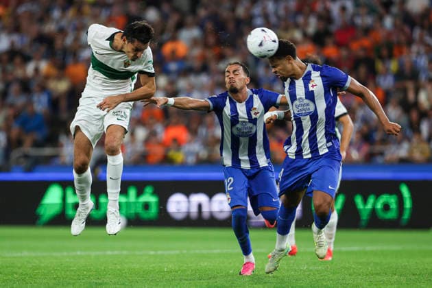 August 17, 2026, A Coruna, A Coruna, SPAIN: Federico Redondo of Elche CF and Lucas Noubi of RC Deportivo A Coruna in action during the Spanish league, LaLiga EA Sports, football match played between RC Deportivo and Elche CF at Riazor stadium on August 17, 2026, in A Coruna, Spain. A Coruna SPAIN - ZUMAa181 20260817_zaa_a181_079 Copyright: xIrinaxR.xHipolitox