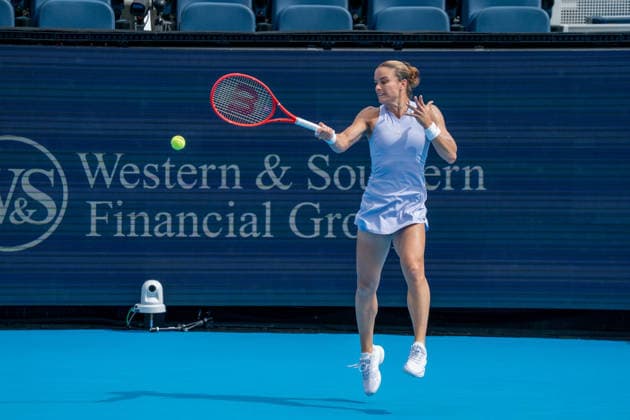 Cincinnati Open: Iga ÅöwiÄÖtek Vs. Maria Sakkaro Third Round Maria Sakkari is seen during her third-round match against Iga Swiatek at the Cincinnati Open in Mason, Ohio, on August 17, 2026. Mason Ohio United States  Copyright: xJasonxWhitmanx originalFilename:whitman-cincinna260817_npOqT.jpg