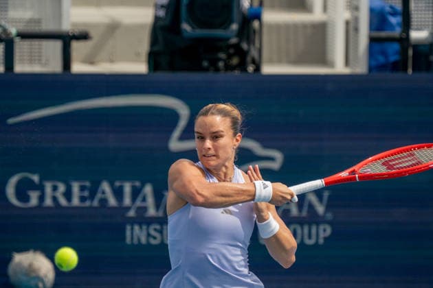 Cincinnati Open: Iga ÅöwiÄÖtek Vs. Maria Sakkaro Third Round Maria Sakkari is seen during her third-round match against Iga Swiatek at the Cincinnati Open in Mason, Ohio, on August 17, 2026. Mason Ohio United States  Copyright: xJasonxWhitmanx originalFilename:whitman-cincinna260817_npAxT.jpg