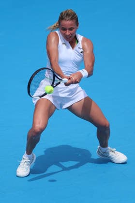 August 17, 2026, Mason, Oh, USA: Cincinnati Open Tennis 2026 - Maja Chwalinska hits a ball against Diana Shnaider. 2026 08 17. ZUMAPress Mason USA - ZUMAn24_ 20260817_zaf_n24_159 Copyright: xWallyxNellx