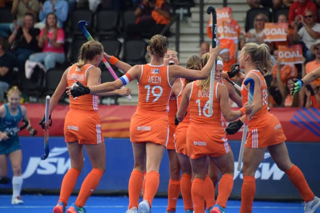 Yibbi Jansen (8 Netherlands Hockey Team) scores 0-1 during the FIH World Cup game between Australia and Netherlands at Wagener stadion, Amstelveen, Netherlands.  Copyright: xArnexvanxderxBenx xSPPx Sportspressphoto_SPR210361