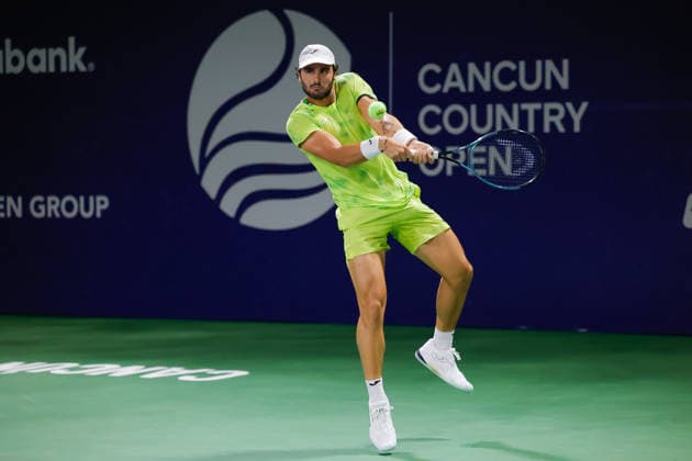 CANCUN COUNTRY OPEN 2026 CANCUN COUNTRY OPEN 2026 FELIX BALSHAW VS ALEJANDRO MORO CANAS 17082026 CANCUN, QUINTANA ROO. Action photo of Alejandro Moro of Spain, during qualy game of the Cancun Country Open 2026 Tennis 125 Challenger tournament held at the Cancun Country Club of Cancun, Quintana Roo, Mexico. Foto de accion de Alejandro Moro de Espana, durante juego clasificatorio del Cancun Country Open 2026 ATP, Tennis Herren 125 Challenger que se celebra en el Cancun Country Club de Cancun, Quintana Roo, Mexico. PHOTO BY IMAGENSHOP AGENCIA FOTOGRAFICA CANCUN QUINTANA ROO MEXICO *** CANCUN COUNTRY OPEN 2026 CANCUN COUNTRY OPEN 2026 FELIX BALSHAW VS ALEJANDRO MORO CANAS 08 17 2026 CANCUN, QUINTANA ROO Action photo of Alejandro Moro of Spain during a qualifying match at the 2026 Cancun Country Open ATP 125 Challenger tennis tournament held at the Cancun Country Club in Cancun, Quintana Roo, Mexico Action photo of Alejandro Moro of Spain, during a qualifying match at the 2026 Cancun Country Open ATP 125 Challenger, held at the Cancun Country Club in Cancun, Quintana Roo, Mexico. PHOTO BY IMAGENSHOP PHOTO AGENCY CANCUN, QUINTANA ROO, MEXICO Copyright: xIMAGENSHOPxAGENCIAxFOTOGRAFICAx