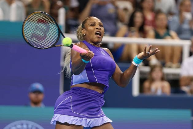 CINCINNATI, OH - AUGUST 17: Serena Williams of the United States hits a forehand during the Cincinnati Open at the Lindner Family Tennis Center on August 17, 2026 in Mason, Ohio. (Photo by Ian Johnson Icon Sportswire) TENNIS: AUG 17 Cincinnati Open EDITORIAL USE ONLY Icon260817024
