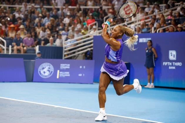 CINCINNATI, OH - AUGUST 17: Serena Williams of the United States hits a backhand during the Cincinnati Open at the Lindner Family Tennis Center on August 17, 2026 in Mason, Ohio. (Photo by Ian Johnson Icon Sportswire) TENNIS: AUG 17 Cincinnati Open EDITORIAL USE ONLY Icon260817031