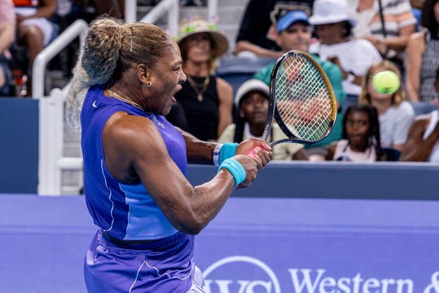 August 17, 2026, Mason, Ohio, U.S: Serena Williams (USA) hits a two-handed backhand during MondayÃ¢â‚¬â ¢s first round doubles match at the Cincinnati Open at the Lindner Family Tennis Center , Mason, Oh. Tennis 2026 - Cincinnati Open WTA, Tennis Damen  - ZUMAs304 20260817_zaf_s304_014 Copyright: xScottxStuartx