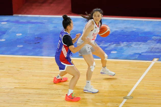 Women s Olympic Basketball Qualifier - Mexico vs. Philippines Hazel Ramirez (R) of Mexico in action against Kent Jane Pastrana (L) of the Philippines during a Group B game of the FIBA Women s Basketball World Cup 2026 Pre-Qualifying Tournament between Mexico and Philippines at the Arena Astros in Guadalajara, Mexico, 17 August 2026. Guadalajara Mexico  Copyright: xFranciscoxGuascox