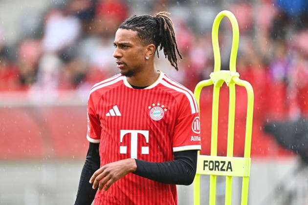 Michael OLISE (Bayern Muenchen), Aktion,Einzelbild,angeschnittenes Einzelmotiv,Halbfigur,halbe Figur. Oeffentliches Training FC Bayern Muenchen und Family Day am 17.08.2026 auf dem FC Bayern Campus in Muenchen. Fussball 1. Bundesliga,Saison 2026 2027. *** Michael OLISE Bayern Munich, Action, Single Frame, Cropped Single Subject, Half-Length, Half-Figure. FC Bayern Munich Public Training Session and Family Day on August 17, 2026, at the FC Bayern Campus in Munich. Soccer, Bundesliga 1,2026–2027 season