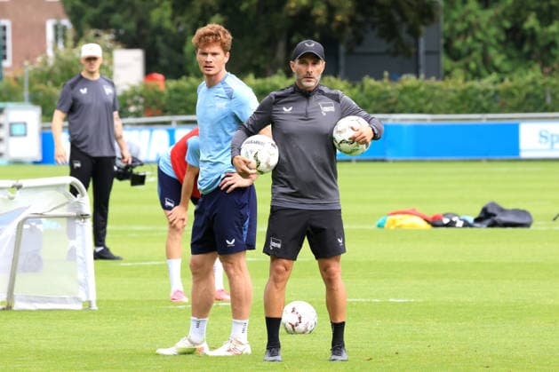 18.08.2026, DEU GER, Fussball , 2.Fussballbundesliga, Saison 2026 2027), Sportforum, Hertha BSC, Training Cheftrainer Stefan Leitl (Hertha BSC Berlin), Sebastian Groenning (Hertha BSC Berlin 17) 2. Liga: DFB DFL regulations prohibit any use of photographs as image sequences and or quasi-video) Berlin Sportforum Berlin Deutschland *** August 18, 2026, Germany, Soccer, 2. Bundesliga, 2026–2027 Season, Sportforum, Hertha BSC, Head Coach Stefan Leitl leading Hertha BSC Berlin in training, Sebastian Groenning, Hertha BSC Berlin, August 17, 2nd Division; DFB and DFL regulations prohibit any use of photographs as image sequences and or quasi-video; Berlin Sportforum, Berlin, Germany Copyright: xNordphotox xEnglerx