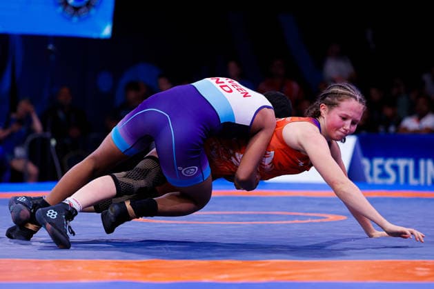U20 World Championships 50kg WW - Parveen Parveen (IND) df. Olivia Jade Van Kleunen (NED) *** U20 World Championships, 50 kg, Women s Weight Class: Parveen Parveen (IND) def. Olivia Jade Van Kleunen (NED) Copyright: xKostadinxAndonovx