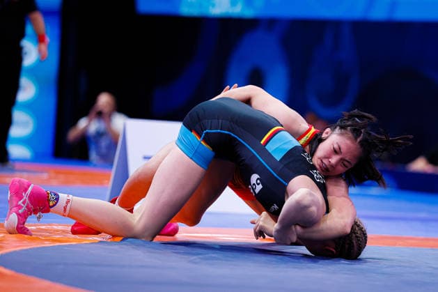 U20 World Championships 53kg WW - Yuxuan Li (CHN) df. Fiona Sophie Gasser (GER) *** U20 World Championships, 53 kg Open Weight: Yuxuan Li (CHN) def. Fiona Sophie Gasser (GER) Copyright: xKostadinxAndonovx