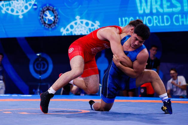 U20 World Championships 82kg GR - Nurislam Oskonbaev (KGZ) df. Marius Sorin Stiharu (MDA) *** U20 World Championships, 82 kg, Greco-Roman: Nurislam Oskonbaev (Kyrgyzstan) def. Marius Sorin Stiharu (Moldova) Copyright: xKostadinxAndonovx