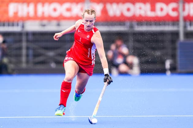 2026-08-18 England v China - FIH Hockey World Cup AMSTELVEEN, NETHERLANDS - AUGUST 18: Elena Rayer of England during the FIH Hockey World Cup match between England and China at Wagener Stadion on August 18, 2026 in Amstelveen, Netherlands. Amstelveen Wagener Stadion Netherlands Content not available for redistribution in The Netherlands directly or indirectly through any third parties. Copyright: xAndrexWeeningx