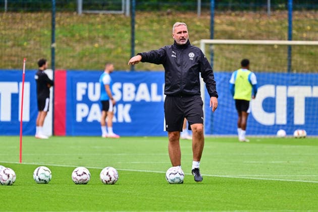 18.08.2026, Fußball, Herren, 2.BL, Saison 2026 2027, Training Holstein Kiel Trainer Tim Walter Kiel, Projensdorf Projensdorf, Trainigsplatz Schleswig-Holstein Deutschland *** August 18, 2026, Soccer, Men s, 2nd Division, 2026–2027 Season, Holstein Kiel Training, Coach Tim Walter, Kiel, Projensdorf, Projensdorf, Training Field, Schleswig-Holstein, Germany
