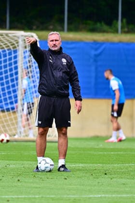 18.08.2026, Fußball, Herren, 2.BL, Saison 2026 2027, Training Holstein Kiel Trainer Tim Walter Kiel, Projensdorf Projensdorf, Trainigsplatz Schleswig-Holstein Deutschland *** August 18, 2026, Soccer, Men s, 2nd Division, 2026–2027 Season, Holstein Kiel Training, Coach Tim Walter, Kiel, Projensdorf, Projensdorf, Training Field, Schleswig-Holstein, Germany