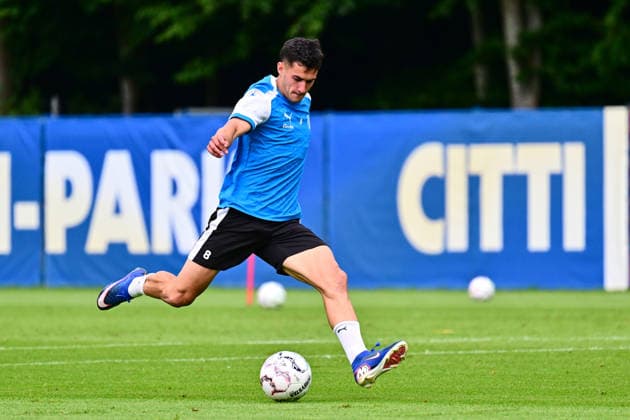 18.08.2026, Fußball, Herren, 2.BL, Saison 2026 2027, Training Holstein Kiel Guillermo Balzi Kiel, Projensdorf Projensdorf, Trainigsplatz Schleswig-Holstein Deutschland *** August 18, 2026, Soccer, Men s, 2nd Division, 2026–2027 Season, Holstein Kiel Training Session, Guillermo Balzi, Kiel, Projensdorf, Projensdorf, Training Field, Schleswig-Holstein, Germany