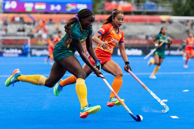 India v South Africa - FIH Hockey World Cup AMSTELVEEN, NETHERLANDS - AUGUST 18: Onthatile Zulu of South Africa and Sushila Chanu Pukhrambam of India during the FIH Hockey World Cup match between India and South Africa at Wagener Stadion on August 18, 2026 in Amstelveen, Netherlands. Amstelveen Wagener Stadion Netherlands Content not available for redistribution in The Netherlands directly or indirectly through any third parties. Copyright: xMarcelxvanxPlateringenx