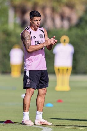 FORT LAUDERDALE, FL - AUGUST 18: Luis Suarez (9) of Inter Miami CF attends an Inter Miami Training Session at Florida Blue Training Center on August 18, 2026 in Fort Lauderdale, Florida. (Photo by Chris Arjoon Icon Sportswire) SOCCER: AUG 18 Inter Miami CF Training EDITORIAL USE ONLY Icon2608180000032