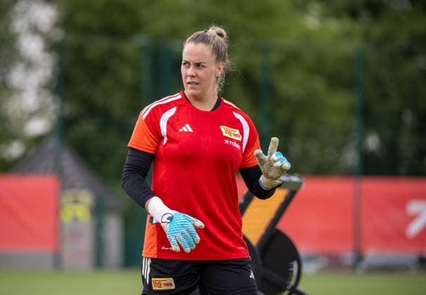 Fußball, Frauen, Saison 2026 2027, Google Pixel Frauen-Bundesliga, 1. FC Union Berlin, Training, Torfrau Cara Bösl (1. Frauen 1. FC Union), 18.08.2026, *** Soccer, Women, 2026–2027 Season, Google Pixel Women s Bundesliga, 1. FC Union Berlin, Practice, Goalkeeper Cara Bösl, 1. FC Union Women s Team, August 18, 2026, Copyright: xMatthiasxKochx