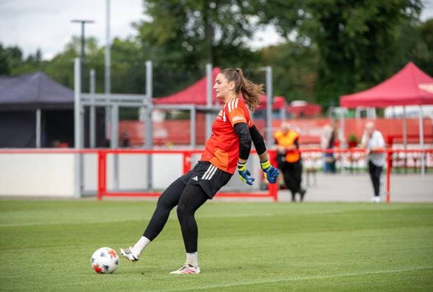 Fußball, Frauen, Saison 2026 2027, Google Pixel Frauen-Bundesliga, 1. FC Union Berlin, Torfrau Nadine Böhi (1. Frauen 1. FC Union), 18.08.2026, *** Soccer, Women, 2026–2027 Season, Google Pixel Women s Bundesliga, 1. FC Union Berlin, Goalkeeper Nadine Böhi, 1st Women s Team, 1. FC Union, August 18, 2026, Copyright: xMatthiasxKochx