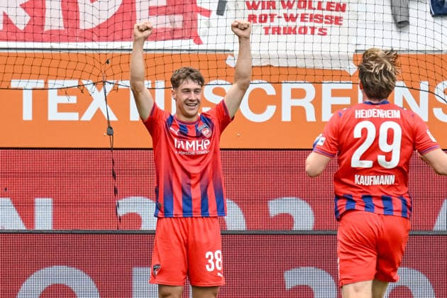Yannik Wagner (1. FC Heidenheim 1846) celebrates after scoring his team s first goal during the pre-Season Friendly match between 1.FC Heidenheim v FC Bayern Muenchen at Voith-Arena on August 18, 2026 in Heidenheim, Germany. (Photo by Harry Langer DeFodi Images) - *** Yannik Wagner of 1 FC Heidenheim 1846 celebrates after scoring his team s first goal during the preseason friendly match between 1 FC Heidenheim and FC Bayern Munich at the Voith Arena on August 18, 2026, in Heidenheim, Germany. Photo by Harry Langer, DeFodi Images