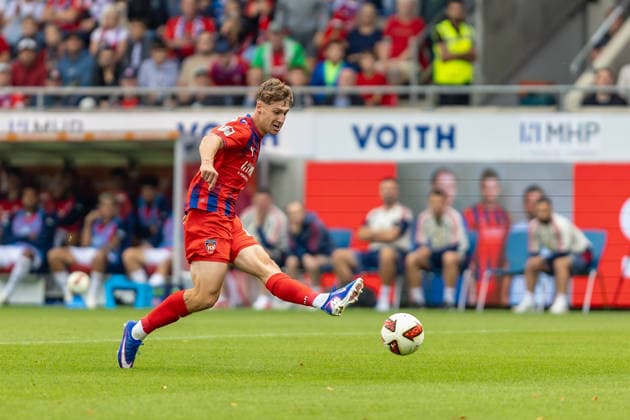Tor 1:0 Yannik Wagner (1.FC Heidenheim, 38) schiesst zum Fuehrungstreffer ein, GER, 1. FC Heidenheim vs. FC Bayern Muenchen, Fußball, Testspiel, 2026 2027, 18.08.2026, DFL DFB REGULATIONS PROHIBIT ANY USE OF PHOTOGRAPHS AS IMAGE SEQUENCES AND OR QUASI-VIDEO, GER, 1. FC Heidenheim vs. FC Bayern Muenchen, Fußball, Testspiel, 2026 2027, 18.08.2026 Heidenheim *** Goal 1-0: Yannik Wagner (1 FC Heidenheim) scores the opening goal in the 38th minute, GER, 1 FC Heidenheim vs. FC Bayern Munich, Soccer, Friendly Match, 2026–2027, August 18, 2026, DFL and DFB regulations prohibit any use of photographs as image sequences and or quasi-video, GER, 1 FC Heidenheim vs. FC Bayern Munich, soccer, friendly match, 2026–2027, August 18, 2026, Heidenheim Copyright: xEibner-Pressefoto JanixPlessx EP_JPL