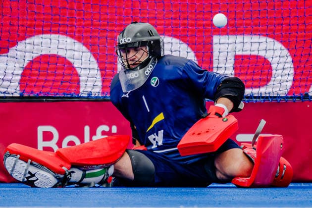 2026 Men s FIH Hockey World Cup Pool C, Belfius Hockey Arena, Wavre, Belgium 18 8 2026 Ireland vs South Africa Ireland goalkeeper Jamie Carr makes a save Jamie Carr makes a save 18 8 2026  Copyright: xWillxPalmerx WP7_1372 20260818