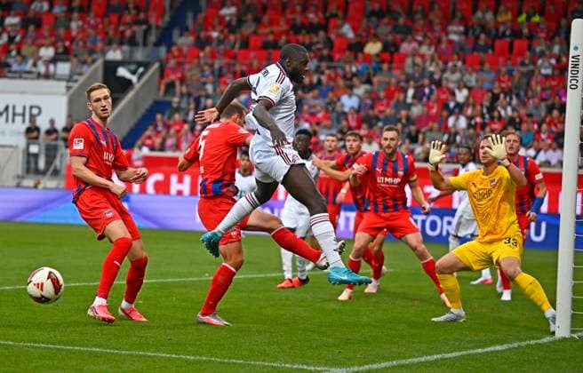 18.08.2026, Fussball Bundesliga 2026 2027, Testspiel, 1.FC Heidenheim - FC Bayern München, in der Voith-Arena Heidenheim, Dayot Upamecano (FC Bayern München) *** August 18, 2026, 2026–2027 Bundesliga, Friendly Match, 1. FC Heidenheim vs. FC Bayern Munich, at the Voith Arena in Heidenheim, Dayot Upamecano (FC Bayern Munich)