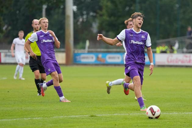 18.08.2026, Getränke Hoffmann Stadion, Spelle, GER, 2. Liga und Oberliga: Testspiel SC Spelle-Venhaus vs VfL Osnabrück, Bernd Riesselmann (VfL Osnabrück 22) DFL REGULATIONS PROHIBIT ANY USE OF PHOTOGRAPHS AS IMAGE SEQUENCES AND OR QUASI-VIDEO. Spelle Niedersachsen Getränke Hoffmann Stadion *** August 18, 2026, Getränke Hoffmann Stadium, Spelle, GER, 2. Liga and Oberliga Friendly Match: SC Spelle Venhaus vs. VfL Osnabrück, Bernd Riesselmann, VfL Osnabrück 22. DFL regulations prohibit any use of photographs as image sequences and or quasi-video. Spelle, Lower Saxony, Getränke Hoffmann Stadium