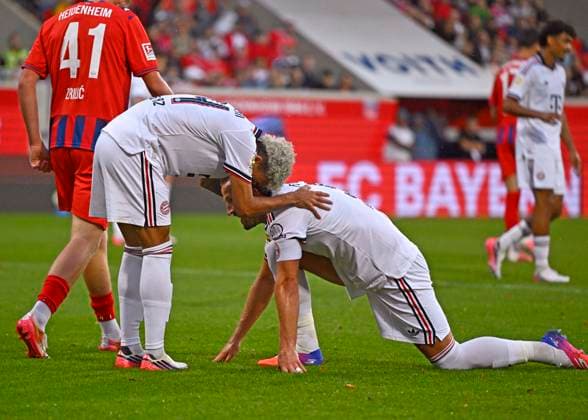 18.08.2026, Fussball Bundesliga 2026 2027, Testspiel, 1.FC Heidenheim - FC Bayern München, in der Voith-Arena Heidenheim, Torjubel v.l. Luis Diaz (FC Bayern München) und Harry Kane (FC Bayern München) *** August 18, 2026, 2026–2027 Bundesliga, Friendly Match, 1. FC Heidenheim vs. FC Bayern Munich, at the Voith Arena in Heidenheim; goal celebration (from left): Luis Díaz (FC Bayern Munich) and Harry Kane (FC Bayern Munich)
