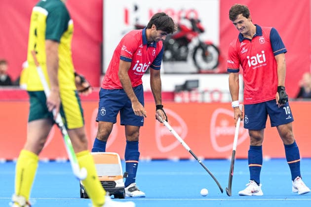 Hockey World Cup Belgium & The Netherlands 2026 - Men - Spain vs Australia Borja Lacalle (9) of Spain and Jose Basterra (10) of Spain with the match ball pictured before a hockey game between Spain and Australia , the second (out of three) matches during the group stage of the men 2026 Hockey World Cup , on Tuesday 18 August 2026 in Wavre , Belgium . PHOTO SPORTPIX Stijn Audooren Wavre Belfius Hockey Arena Waals-Brabant Belgium  Copyright: xSportpix.bex xStijnxAudoorenxStijnxAudoorenx