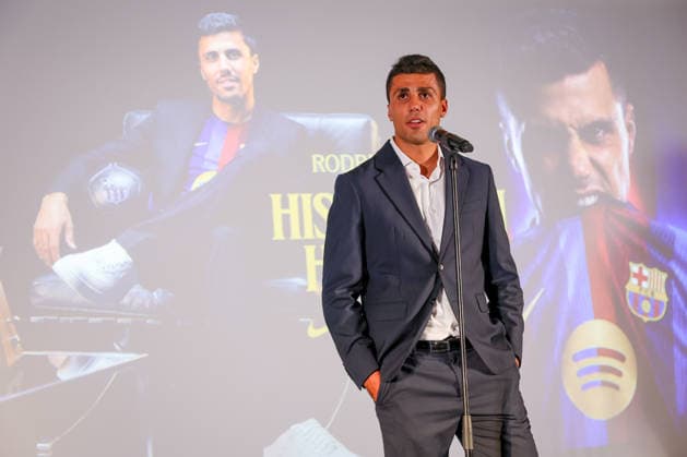 Rodri officially presented as Barcelona player BARCELONA, SPAIN - AUGUST 18: Rodrigo Hernandez Rodri of FC Barcelona, Barca speaks during the official presentation as an FC Barcelona player at Spotify Camp Nou on August 18, 2026, in Barcelona, Spain. Adria Puig Anadolu Barcelona Spain. Editorial use only. Please get in touch for any other usage.  Copyright: x2026xAnadoluxAdriaxPuigx