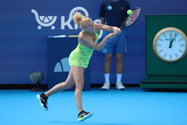 August 18, 2026, Mason, Oh, USA: Cincinnati Open Tennis 2026 - Katerina Siniakova hits a ball against Madison Keys. 2026 08 18. ZUMAPress Mason USA - ZUMAn24_ 20260818_zaf_n24_003 Copyright: xWallyxNellx