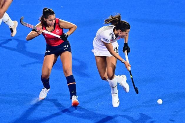 Spain v Belgium - FIH Hockey World Cup 2026 WAVRE, BELGIUM - AUGUST 18 : Lien Hillewaert of Belgium and Keenan Sofia of Spain battle for the ball during the FIH Hockey World Cup 2026 first phase group pool C match between Spain and Belgium on August 18, 2026 in Wavre, Belgium, 18 08 2026 Wavre Belgium  Copyright: xPeterxDexVoechtx