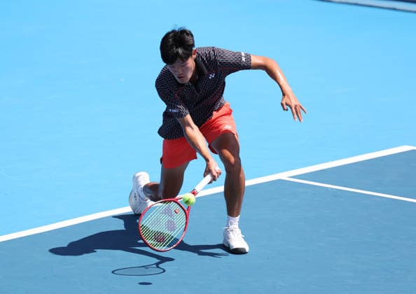 August 18, 2026, Mason, Ohio, USA: MICHAEL ZHENG of USA during the match against L. Musetti of Italy in the third round of tennis tournament ATP, Tennis Herren 1000 Cincinnati Open in Mason, USA. Zheng lost 1:6, 3:6. Mason USA - ZUMAc278 20260818_zsp_c278_007 Copyright: xMarcinxCholewinskix