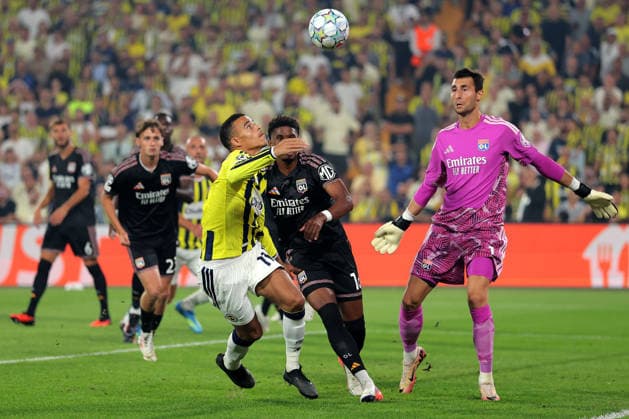 2026-08-18 Fenerbahce v Olympique Lyonnais - UEFA Champions League 2026 27 Play-Offs First Leg ISTANBUL, TURKEY - AUGUST 18: Mason Greenwood of Fenerbahce, Abner Vinicius of Olympique Lyonnais, Dominik Greif of Olympique Lyonnais during the UEFA Champions League 2026 27 Play-Offs First Leg match between Fenerbahce and Olympique Lyonnais at Sukru Saracoglu Stadium on August 18, 2026 in Istanbul, Turkey. (Photo by BSR Agency) Istanbul Turkey Content not available for redistribution in The Netherlands directly or indirectly through any third parties. Copyright: xBSRxAgencyx