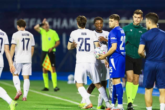 Champions League-kvalifisering, playoff: Dinamo Zagreb-Viking Zagreb 20260818. Vikings Tobias Moi byttes ut med Simen Kvia-Egeskog i 2. omgang av playoff-kampen i Champions League-kvalifiseringen mellom Dinamo Zagreb og Viking pa Maksimir stadion. Foto: Nikola Krstic NTB Zagreb Kroatia EDITORIAL USE ONLY. RESTRICTED USE FOR BETTING COMPANIES Ref:_SPO1APRVHr7LhQ.jpg *** Champions League Qualifier, Playoff: Dinamo Zagreb vs. Viking Zagreb, August 18, 2026. Viking’s Tobias Moi is substituted for Simen Kvia Egeskog in the second half of the Champions League qualifying playoff match between Dinamo Zagreb and Viking at Maksimir Stadium. Photo: Nikola Krstic, NTB, Zagreb, Croatia. EDITORIGINAL USE ONLY; RESTRICTED USE FOR BETTING COMPANIES  Copyright: xNikolaxKrsticx xNTBx