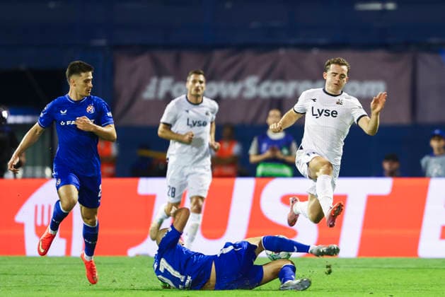 Champions League-kvalifisering, playoff: Dinamo Zagreb-Viking Zagreb 20260818. Vikings Edvin Austbo under playoff-kampen i Champions League-kvalifiseringen mellom Dinamo Zagreb og Viking pa Maksimir stadion. Foto: Nikola Krstic NTB Zagreb Kroatia EDITORIAL USE ONLY. RESTRICTED USE FOR BETTING COMPANIES Ref:_SPOi9FqebaK18U.jpg *** Champions League Qualifying, Playoff: Dinamo Zagreb vs. Viking Zagreb, August 18, 2026. Viking s Edvin Austbo during the Champions League qualifying playoff match between Dinamo Zagreb and Viking at Maksimir Stadium. Photo by Nikola Krstic, NTB, Zagreb, Croatia. EDITORIAL USE ONLY. RESTRICTED USE FOR BETTING COMPANIESIES  Copyright: xNikolaxKrsticx xNTBx