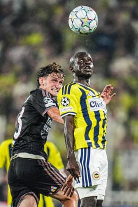 Fenerbahce v Olympique Lyonnais - UEFA Champions League ISTANBUL, TURKIYE - AUGUST 18: N Golo Kante of Fenerbahce in action against Tyler Morton (23) of Olympique Lyonnais during the UEFA Champions League play-off round first-leg match between Fenerbahce and Olympique Lyonnais at Chobani Stadium on August 18, 2026, in Istanbul, Turkiye. Cemal Yurttas Anadolu Istanbul Turkey. Editorial use only. Please get in touch for any other usage.  Copyright: x2026xAnadoluxCemalxYurttasx