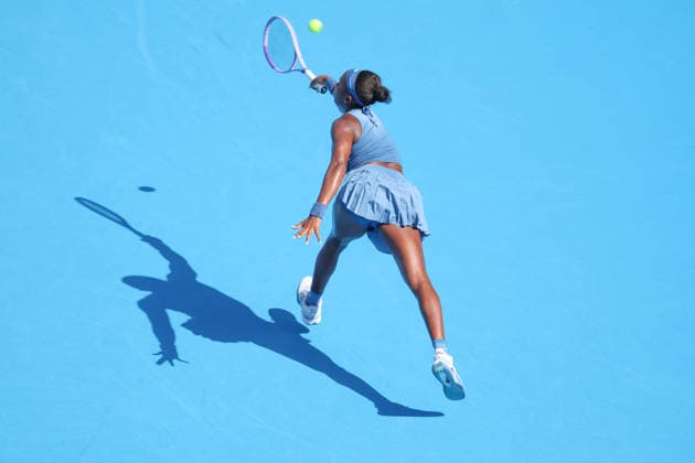 August 18, 2026, Mason, Oh, USA: Cincinnati Open Tennis 2026 - Coco Gauff hits a ball against Ann Li in the Cincinnati Open Tennis Tournament held in Mason OH. 2026 08 18. ZUMAPress Mason USA - ZUMAn24_ 20260818_zaf_n24_172 Copyright: xWallyxNellx