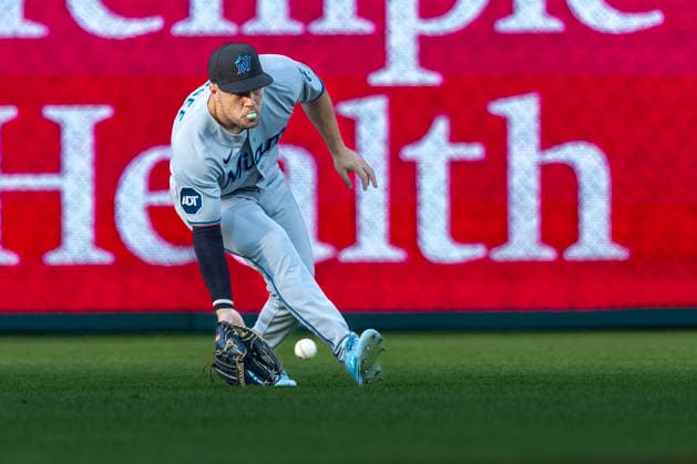Miami Marlins center fielder Jakob Marsee fields a single from Philadelphia Phillies Luis Arraez during the first inning of a baseball game, Tuesday, Aug. 18, 2026, in Philadelphia, Pennsylvania.  PHI20260818003 LaurencexKesterson