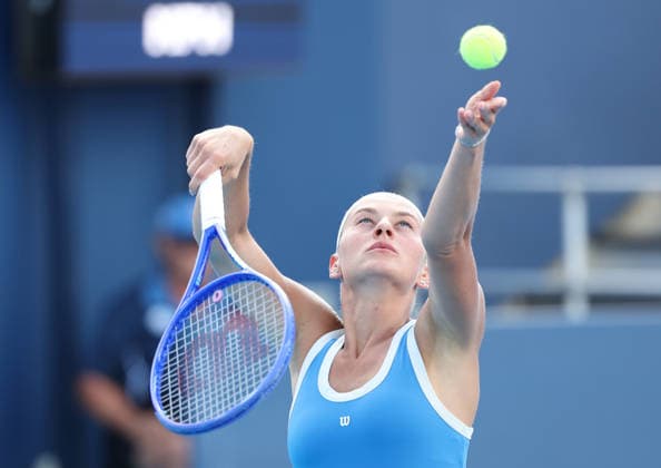 August 18, 2026, Mason, Ohio, USA: MARTA KOSTYUK of Ukraine during the match against S. Stephens of USA in the third round of tennis tournament WTA, Tennis Damen 1000 Cincinnati Open in Mason, USA. Kostyuk won 7:5, 7:5. Tennis: Cincinnati Open - Marta Kostyuk 7:5, 7:5  - ZUMAc278 20260818_zsp_c278_035 Copyright: xMarcinxCholewinskix
